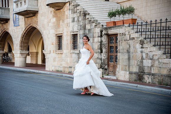 03647